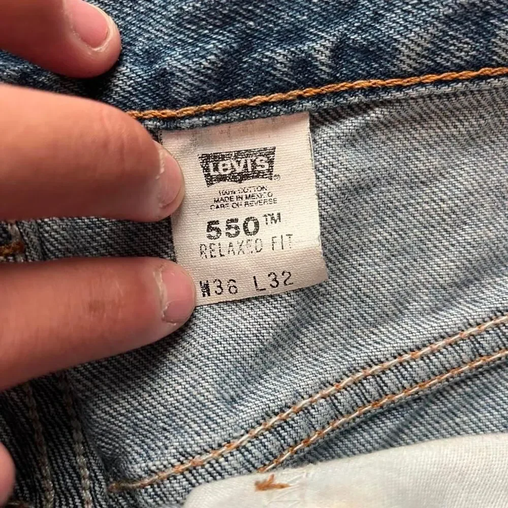 Levi-s Men's Blue and Navy Jeans